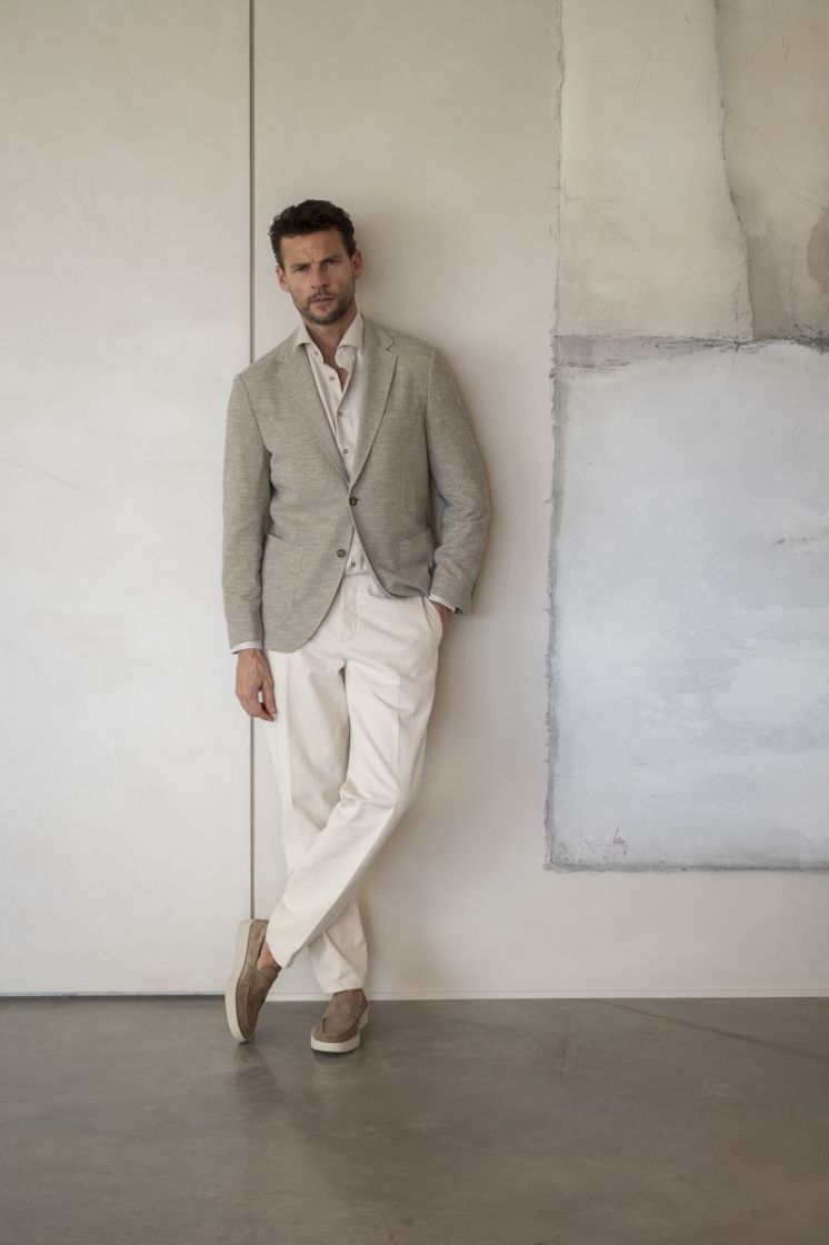 B BEIGE MEL
