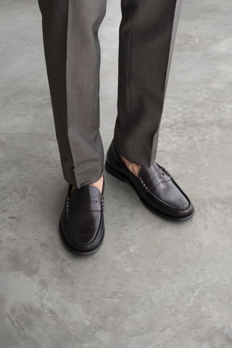 202 DARK BROWN