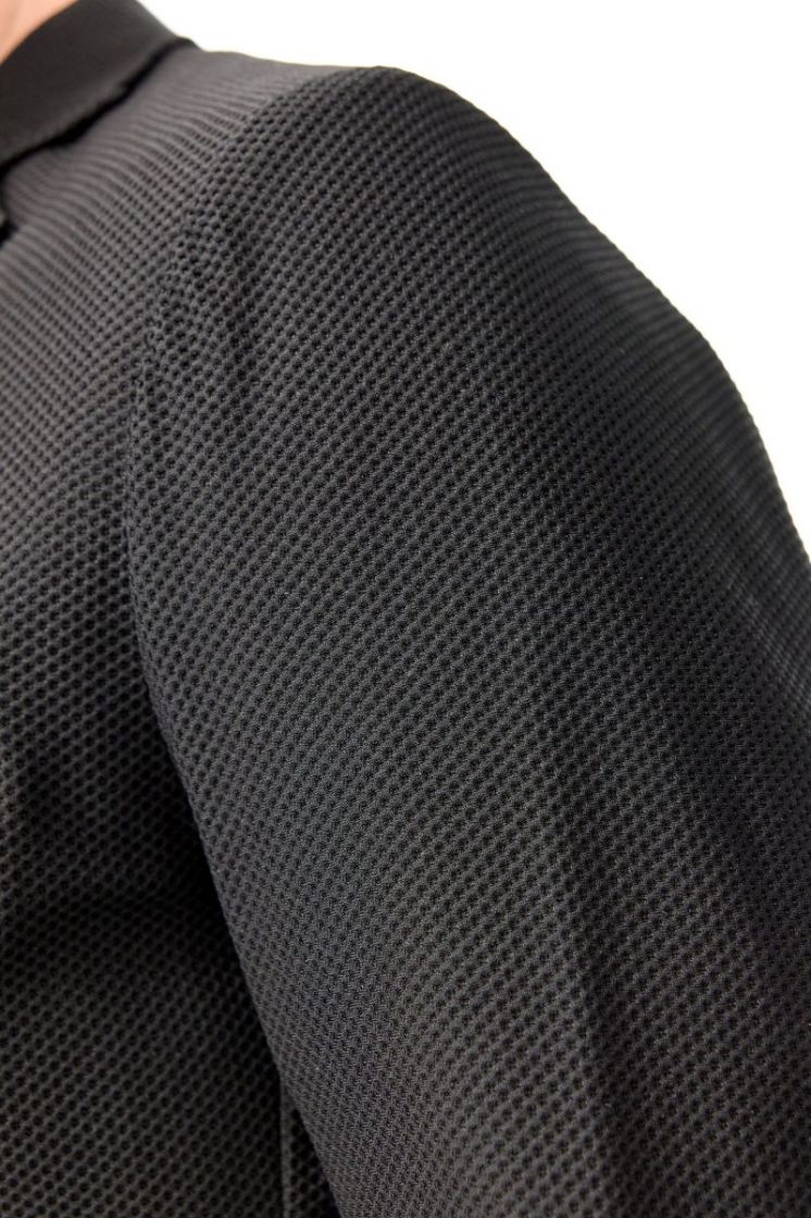  900 BLACK