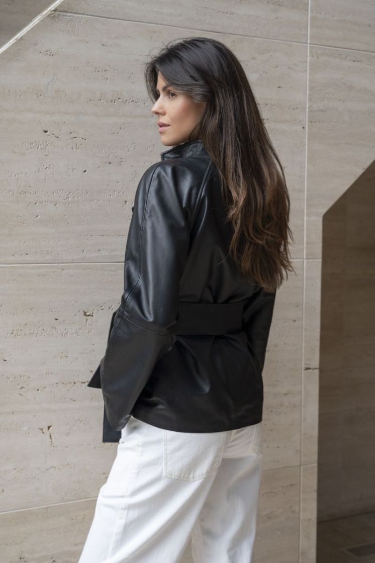  Y69 BLACK