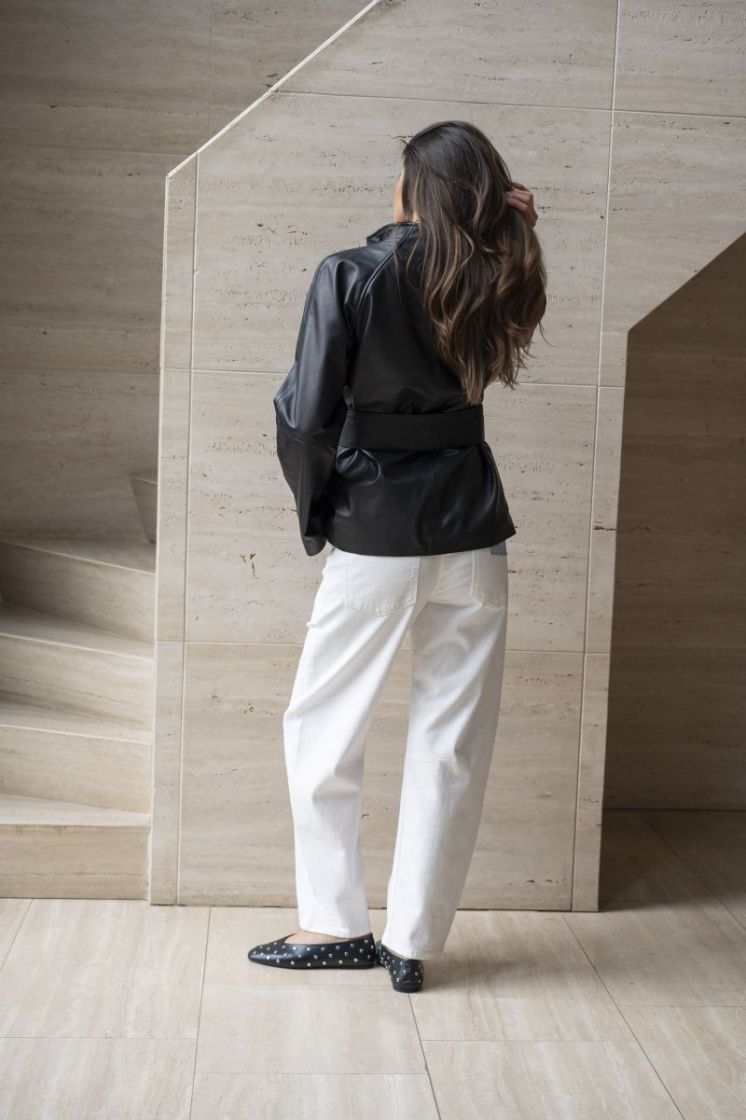  Y69 BLACK