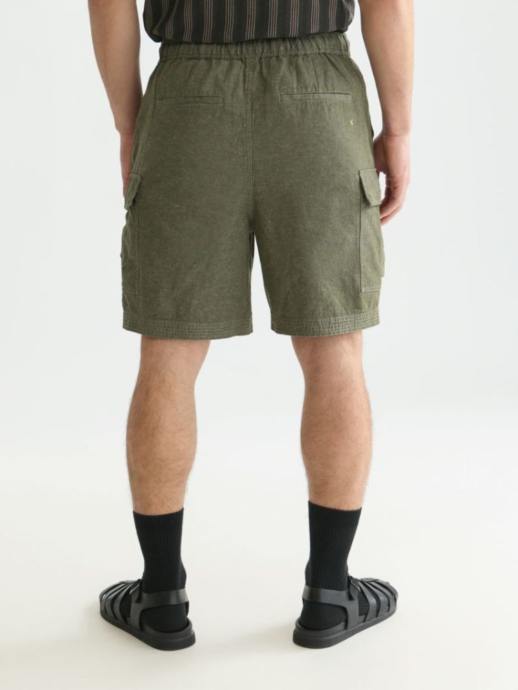  301 OLIVE NIGHT