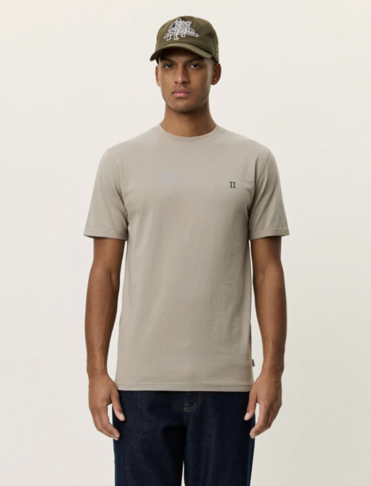880 OAK SAND