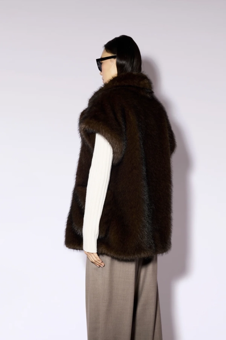 W25 BROWN