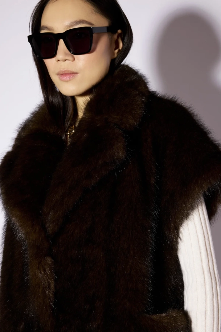 W25 BROWN