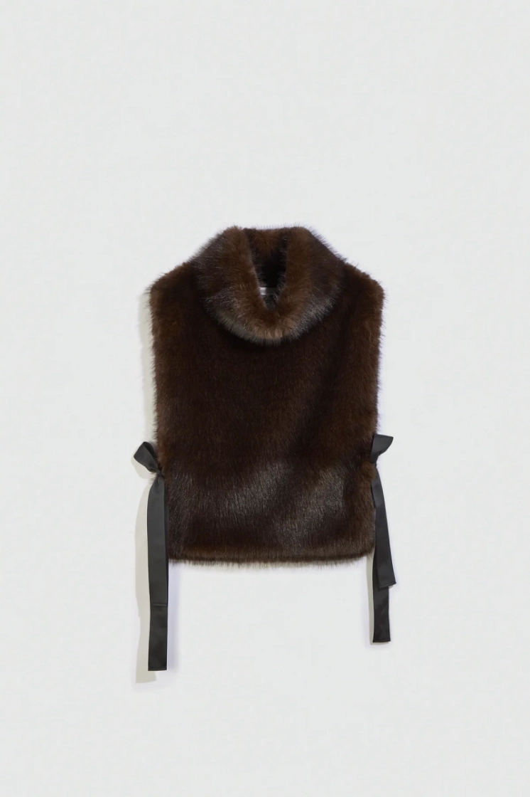 W25 BROWN