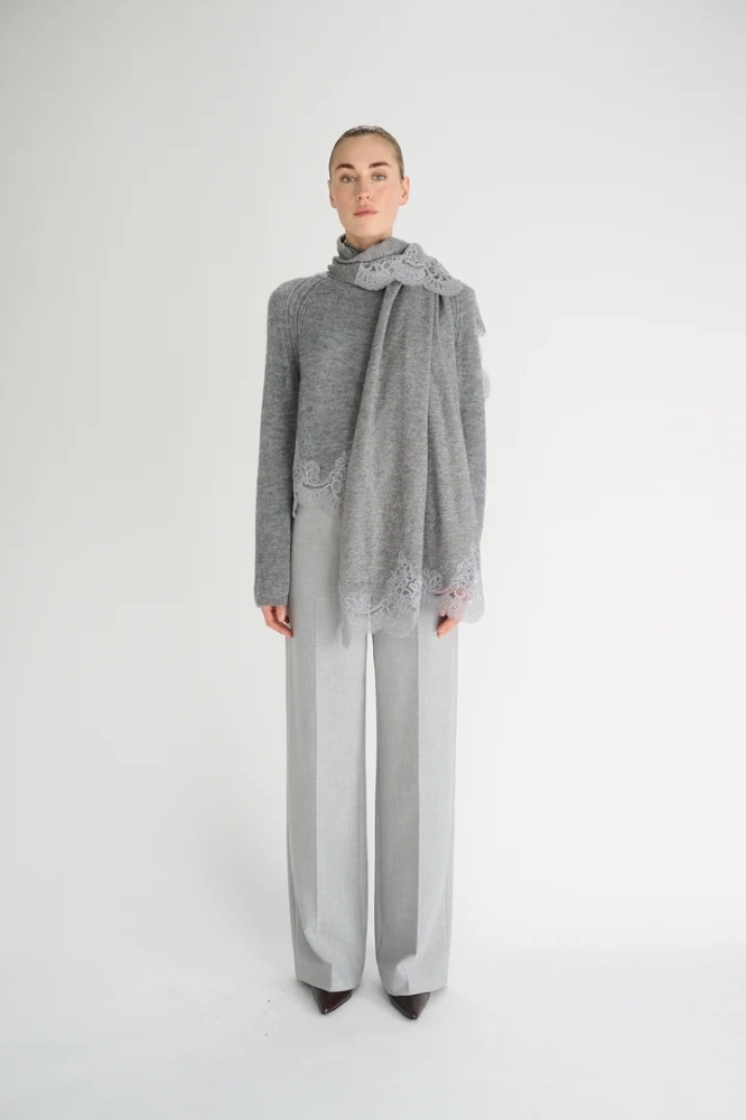  LIGHT GREY