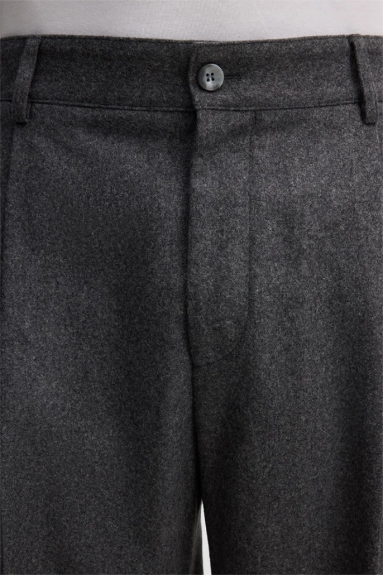 10101928 30105285 019 DARK GREY